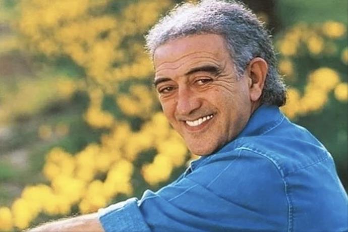 Son dakika! Kartal adliyesine yapılan bir başvuru üzerine "dertlerin kalkınca şaha bir sitem yolla allah'a" sözleri nedeniyle allah'a sitem ettiği gerekçesiyle edip akbayram'a dava açıldı, sanatçının vefat etmesi nedeniyle dava düştü