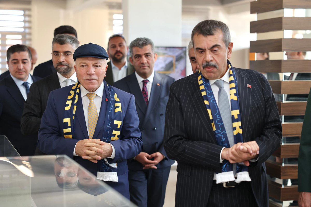 erkonut's tweet photo. Milli Eğitim Bakanımız Sayın Prof. Dr. Yusuf Tekin, şirketimiz ERKONUT İnşaat A.Ş.’yi ziyaret ederek yerinde incelemelerde bulunmuştur. Ziyaret sırasında, yürütülen projelerimiz, mesleki eğitim iş birlikleri ve teknik altyapımız Bakanımız tarafından değerlendirilmiştir. https://t.co/TL69zOL4Ob