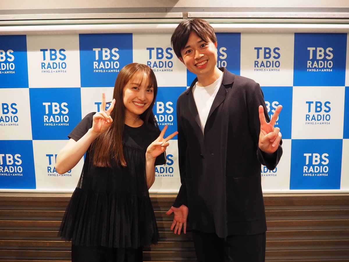 MOMOLAND 引退 まとめ売り レア物あり 匿名配送 MOMOLAND 引退 まとめ