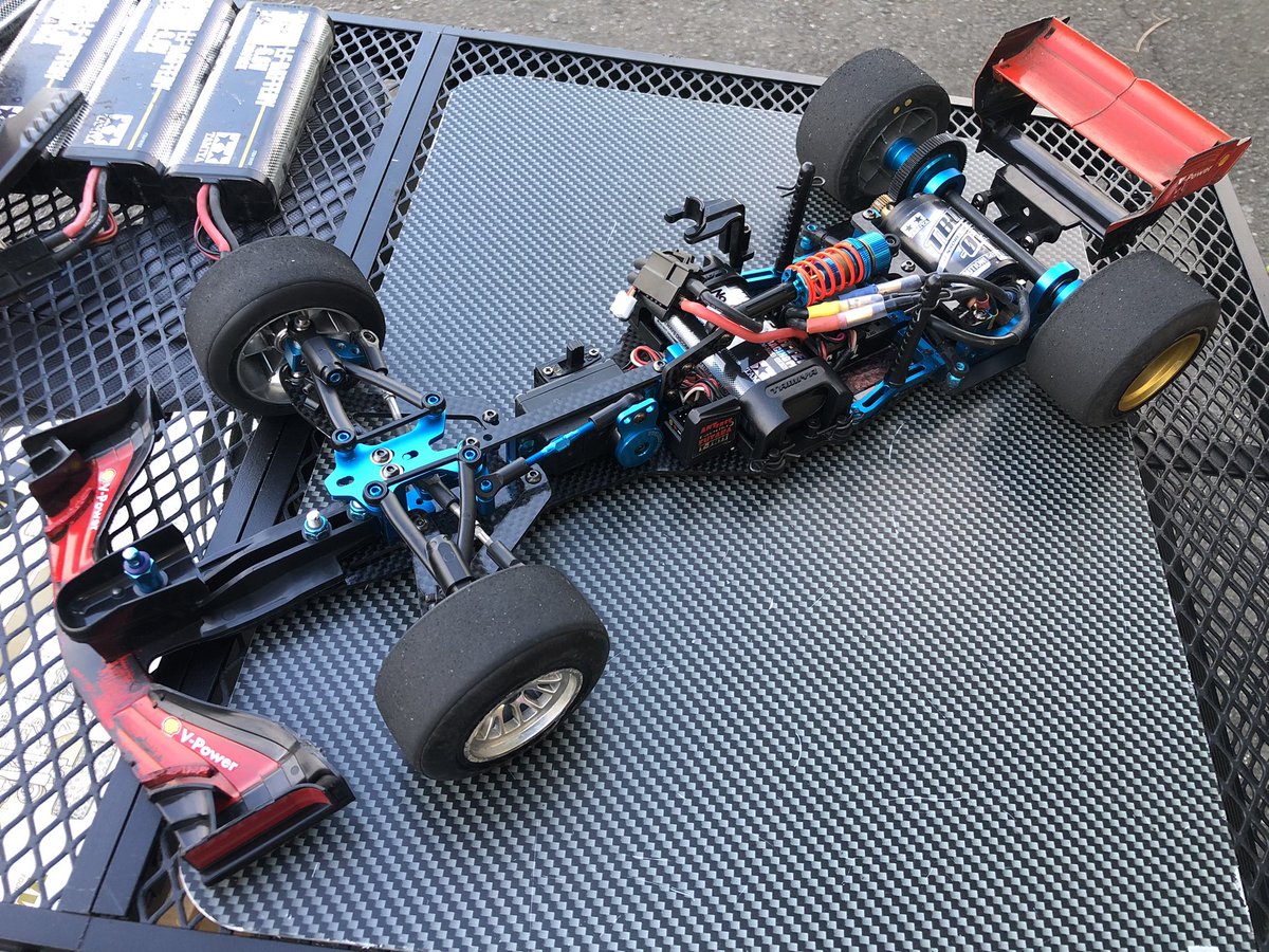 TRF104 未開封 G1hHKNHaoAUddTC.jpg