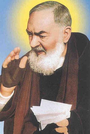 𝐒𝐚𝐢𝐧𝐭 𝐨𝐟 𝐭𝐡𝐞 𝐝𝐚𝐲: 𝐒𝐭. 𝐏𝐚𝐝𝐫𝐞 𝐏𝐢𝐨
St. Padre Pio, born Francesco Forgione in Pietrelcina, Italy, in 1887, entered the Capuchin Franciscan friars at 15 and was ordained a priest in 1910. Padre Pio, pray for us.