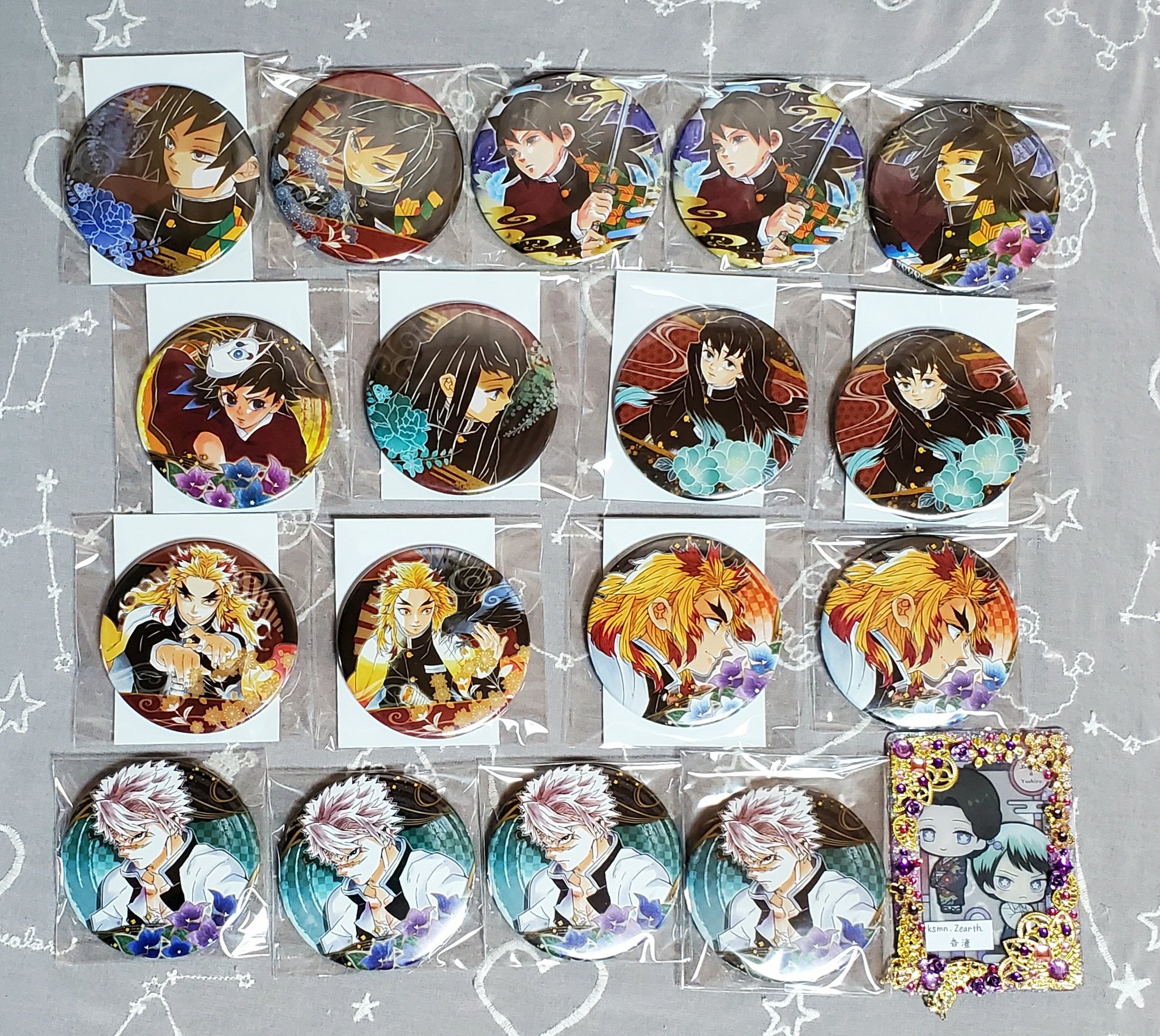 鬼滅の刃 絵札缶バッジ 第一弾 コンプリート ジャンショ 原作 煉獄 義勇 実弥 鬼滅の刃 絵札缶バッジ 第一弾 コンプリート ジャンショ 原作