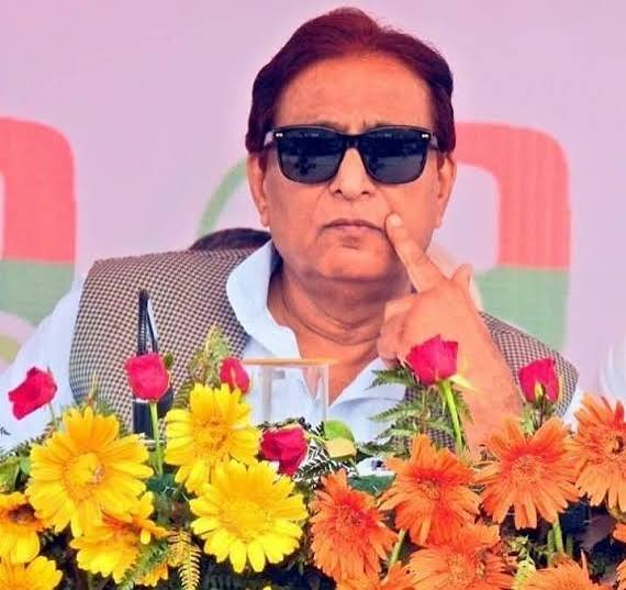 आजादी मुबारक हो खान सहाब 
<a href="/cpbhai_/">CP Bhai Yadav</a> 
<a href="/JyotiDevSpeaks/">Vishal JyotiDev Agarwal 🇮🇳</a> 
<a href="/Krishnaji51Sp/">Drx.Krishna</a> 
<a href="/Surendr0032083/">Surendra Yadav</a> 
#BallonDor 
#zonauang