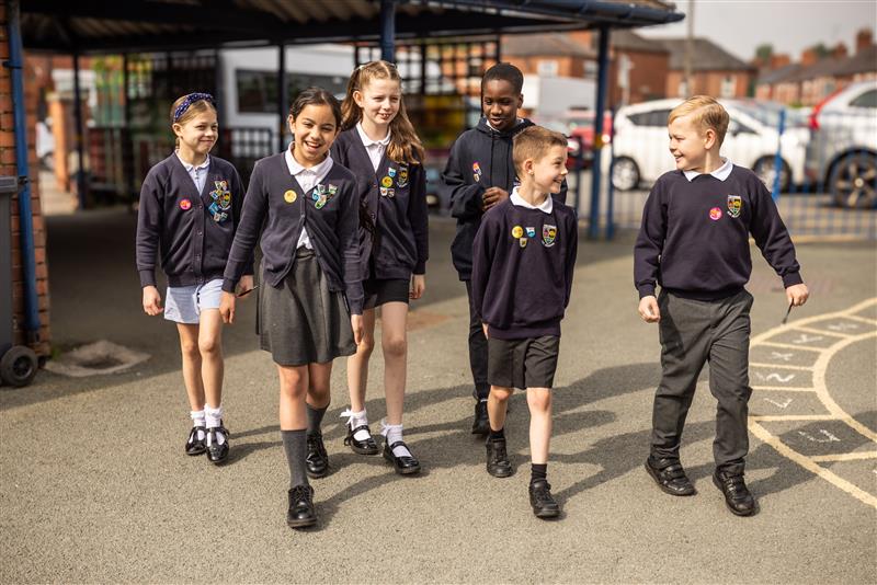 Did you know that October is #InternationalWalkToSchoolMonth? 👟🍂

Pupils around the globe will be celebrating the joys of walking and wheeling to school.

Find out how you can get involved 👉livingstreets.org.uk/autumn