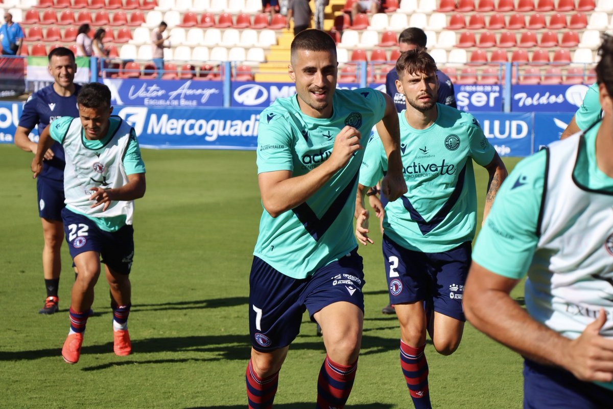 CD EXTREMADURA tweet media