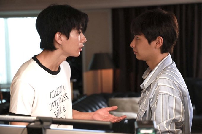 ogluvsme's tweet image. oh the hate i smell