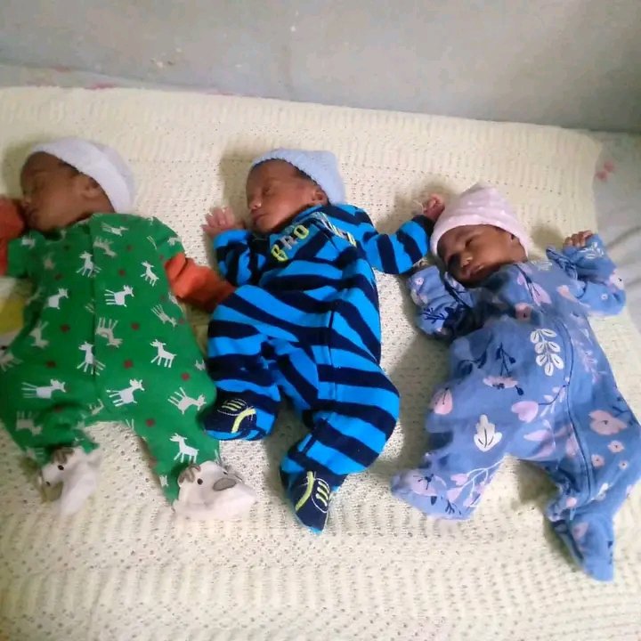 #15AñosArtemisa.
Reciben Donación de Linda ropita de Bebe del Proyecto A Cuba hay que Quererla los trillizos,a través de la Primera Secretaría del PCC <a href="/GladysArtemisa/">Gladys Martínez Verdecia</a>  se hace entrega a su abuela materna quien Agradece en nombre de la familia.