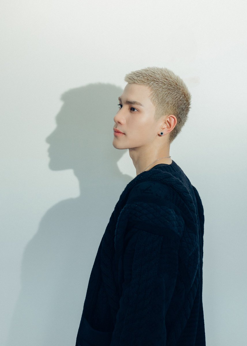 mayaonline2002's tweet image. คอลแลบส์ปึ้ง! เพลงปึ้ง! “FOURTH” #Fourthnattawat คัมแบคซิงเกิลสุดร้อนแรง “Side To Side - FOURTH feat. MABELZ PiXXiE” ประกบพี่สาวคนสวย “มาเบล” #Mabelz_PiXXiE พร้อมลุคใหม่สุดกร้าวใจ❤️‍🔥✨️โดยมี “HYE (ฮาย) Paper Planes” นั่งแท่น Producer เพิ่มดีกรีความร้อนแรงให้กับซิงเกิลนี้อีกด้วย…