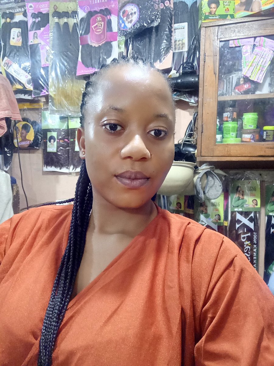 QueenUjunwa1's tweet image. Hello, my name is Obianuju, and I am from Ezeagu in Enugu State. I stand with Peter Obi, you?