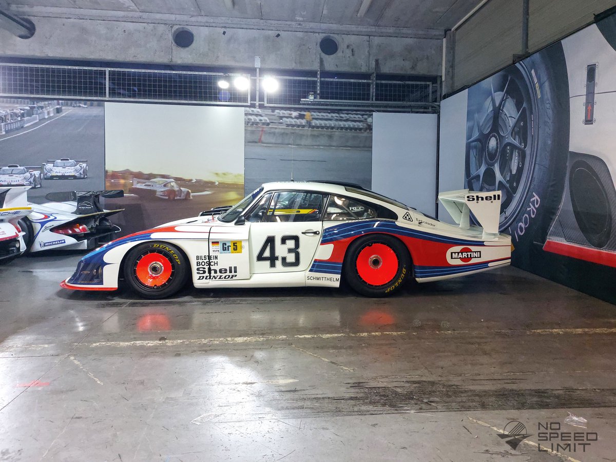 NoSpeedLimit_it's tweet image. 🏁 #PorscheFestival 2025 | #BrnoCircuit 🇨🇿
#group5 the mighty #Porsche93578 #MobyDick #43 8th 1978 #LeMans24.
#PorscheMuseum #drivenbyheritage #thereisnosubstitute #PorscheHeritage #Motorsport #PorschePassion #porschefestivalbrno2025.

For more: no-speedlimit.it/Porsche_Festiv…