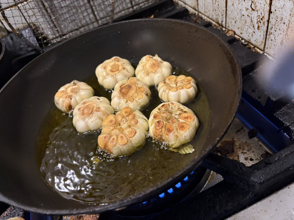 雨なのに参加者50名！！

店内BBQありがとうございました！！
めっちゃ楽しかった！！

次回は絶対屋外で！女木島で！！
通常営業まもなくスタートです！