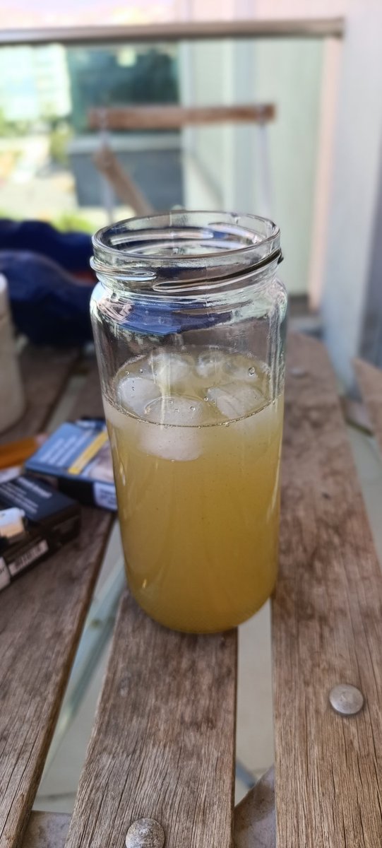 Kavanoz dipli dünya... 🤷