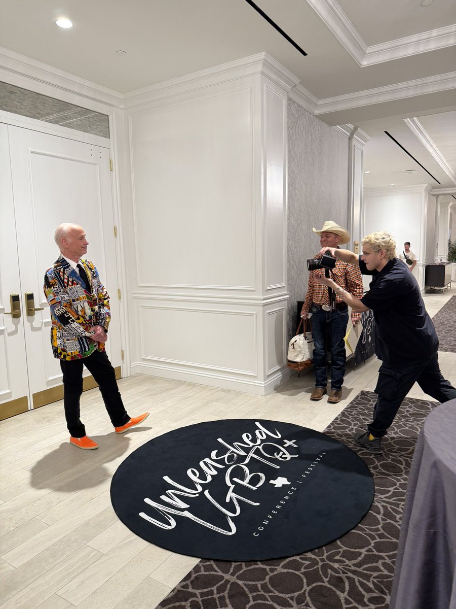 TheRobFlo's tweet image. John Waters x Rob Flo (9/19/2025)

youtu.be/_LtjyL_QA8c?si…