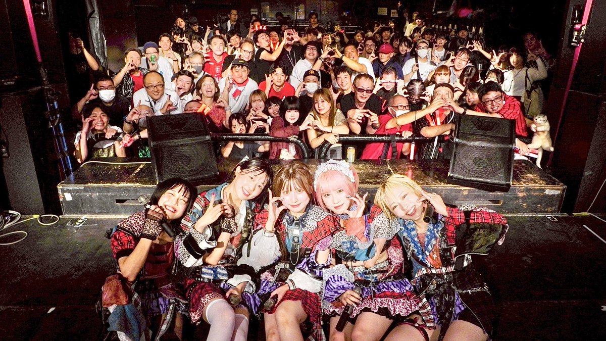 LUCY (@LUCYgirlish_) / X