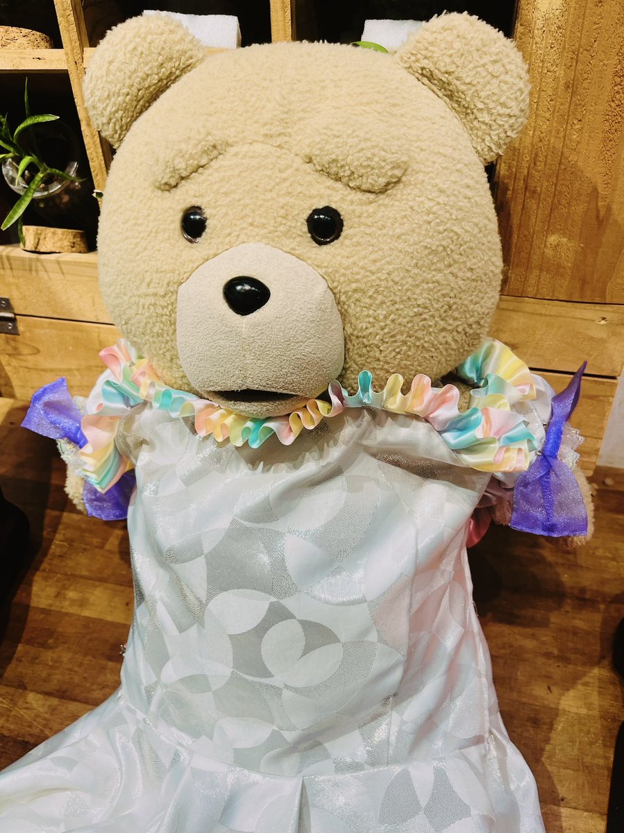 クマ♡ Amazon.co.jp: ZISOUM ヘルメット付きぬいぐるみクマのキー