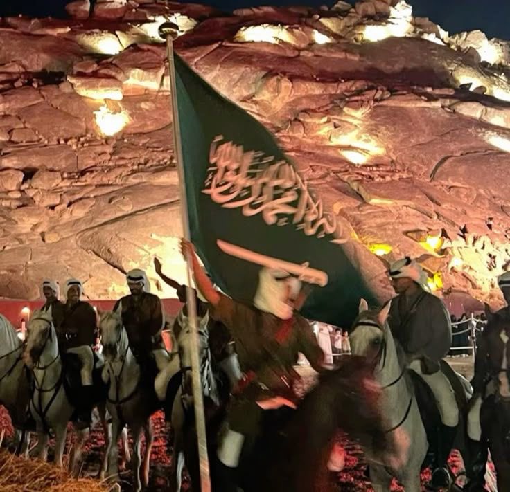 🇸🇦🇸🇦🇸🇦🇸🇦💚💚💚 #عزنا_بطبعنا #اليوم_الوطني_السعودي95