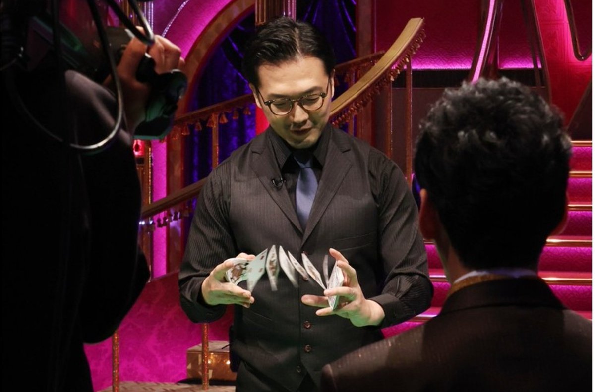 告知！

『国民的マジックの祭典 プロが選ぶ最強マジシャン14連発』
フジテレビ - ９月29日（月） 21時～22時48分

に出演します♠️

拡散していただけたら嬉しいです！

fujitv.co.jp/fujitv/news/20…

#国民的マジックの祭典 #川島明 #チョコレートプラネット #草彅剛 #沢口靖子 #中村ゆり #藤本美貴