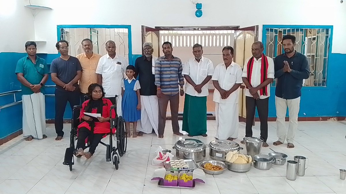 karikalan3031's tweet image. மறுமலர்ச்சி திராவிட முன்னேற்றக் கழகத்தின் பொதுச் செயலாளர், 
&quot;மாமனிதர்&quot; தலைவர் வைகோ அவர்களின் 82 ஆவது பிறந்தநாளை முன்னிட்டு இன்று (23.09.2025) செவ்வாய்க்கிழமை, பிற்பகல் 12.30 மணி அளவில், புதுச்சேரி, அரியாங்குப்பதில் உள்ள &quot;பேபி சாராஸ் இல்லத்தில்&quot; அனைத்துக் குழந்தைகளுக்கும்  அறுசுவை…