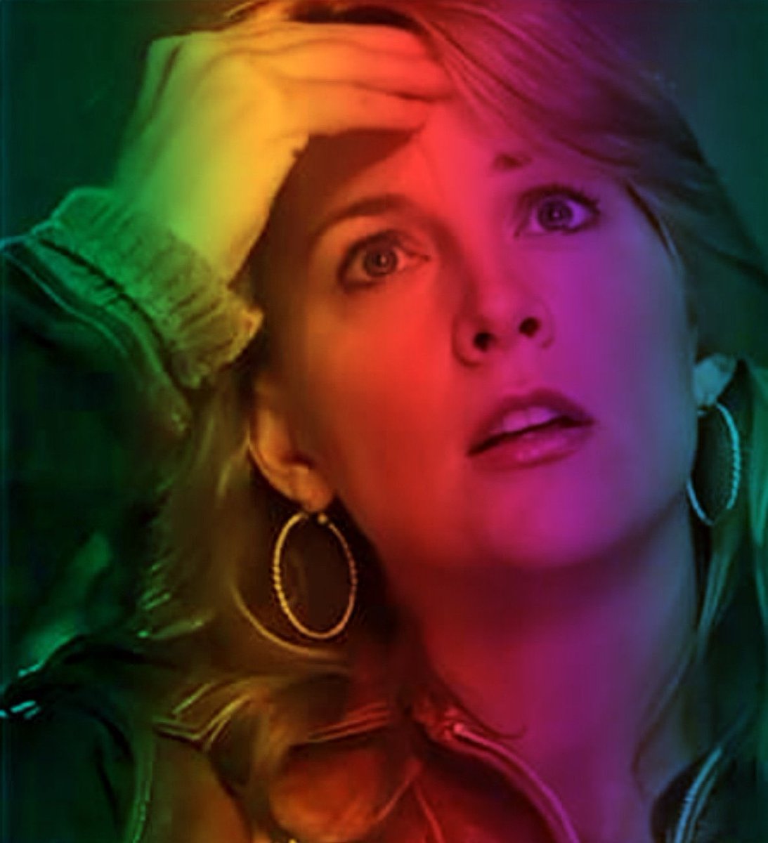 #tinatuesday 🥰☀️💛