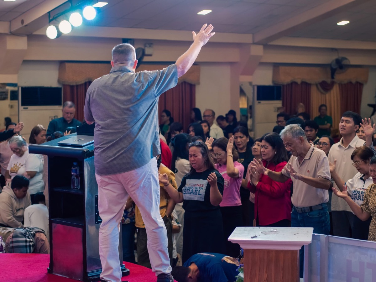 RevivalcryInt's tweet image. Missionaries Eric &amp;amp; Casey Miller September 2025 Newsletter 🔥 - mailchi.mp/revivalcry/phi…