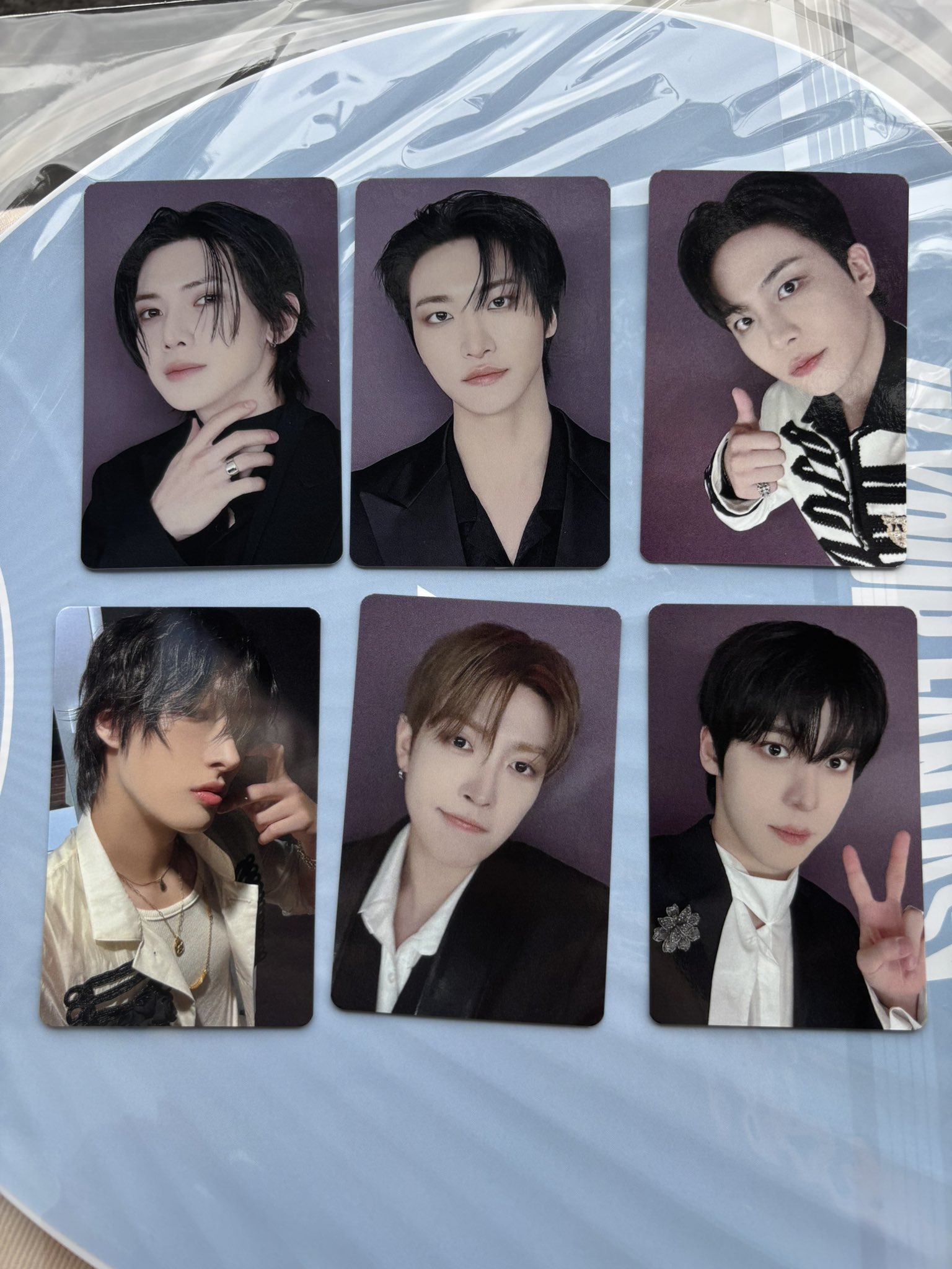 ATEEZ ミペントレカ ホンジュン　ソンファ　ユノ　サン　ミンギ　ジョンホ ATEEZ ミペントレカ ホンジュン ソンファ ユノ サン ミンギ