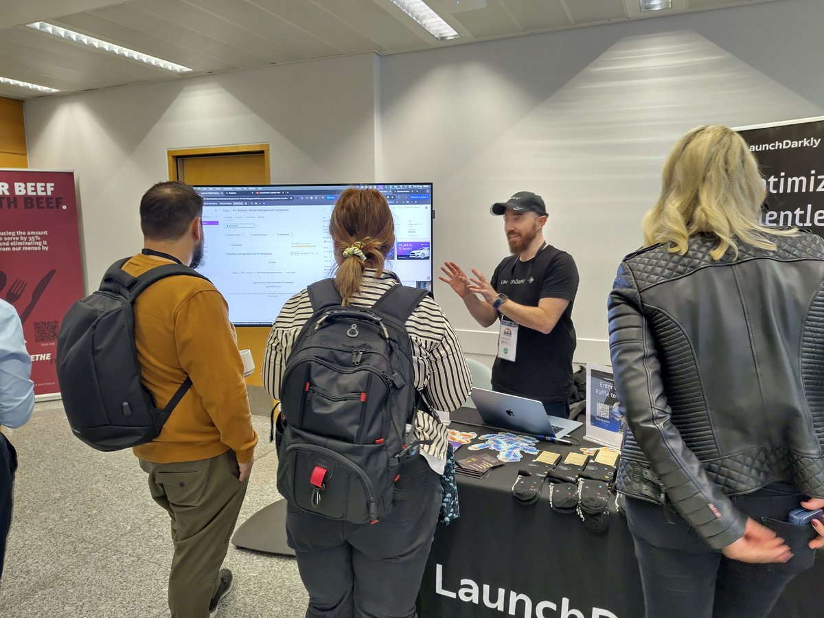 DNSandilands's tweet image. @LaunchDarkly are live @DevOpsDaysLDN come and see us and talk about guarded feature flags, experimentation and AI configs.
See live demos, enter our raffle for the @LEGO_Group concorde model, @Bose headphones and grab your socks and stickers :-)
#devopsdays