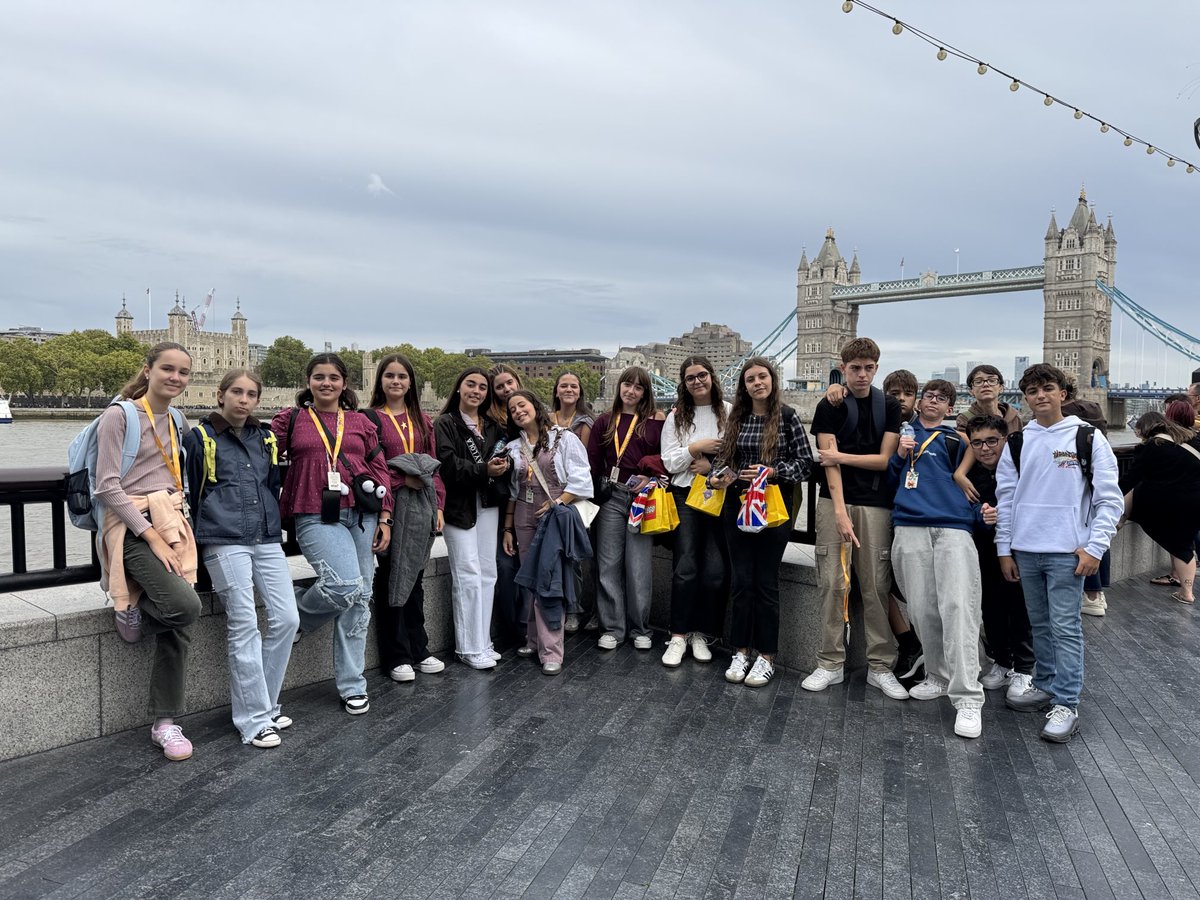 escolapiasSE's tweet image. Seguimos nuestros días de curso en #Eastbourne. Aprendiendo, conociendo nuevos lugares y haciendo buenos amigos.
#schoolintegration #inmersiones #inglés #escolapias #despega