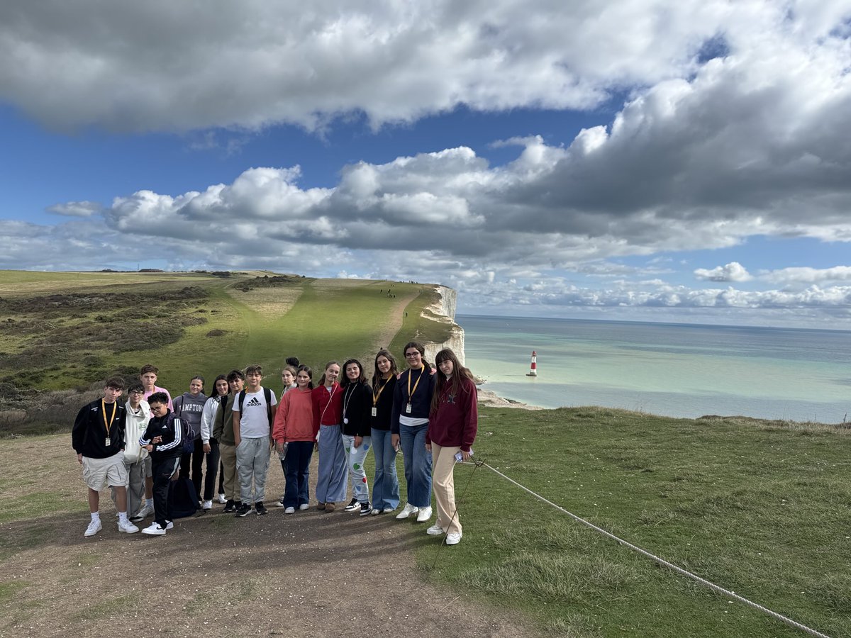 escolapiasSE's tweet image. Seguimos nuestros días de curso en #Eastbourne. Aprendiendo, conociendo nuevos lugares y haciendo buenos amigos.
#schoolintegration #inmersiones #inglés #escolapias #despega