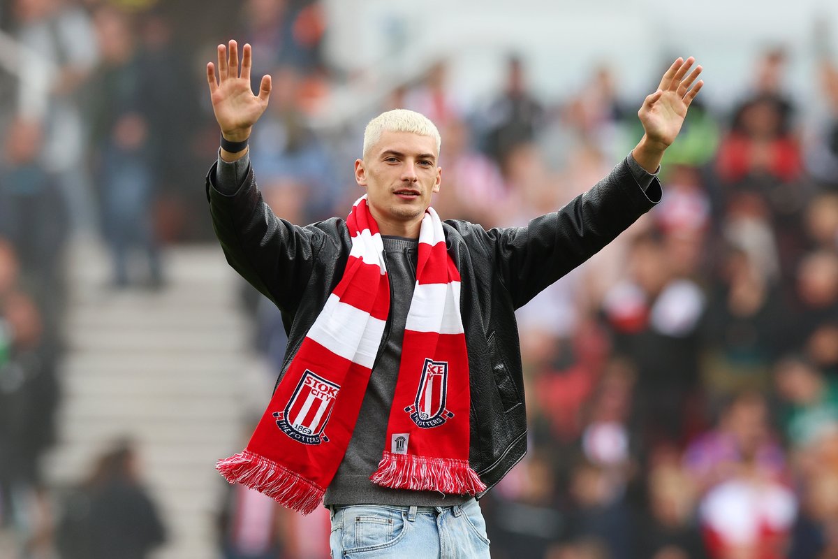 Pete Smith tweet media