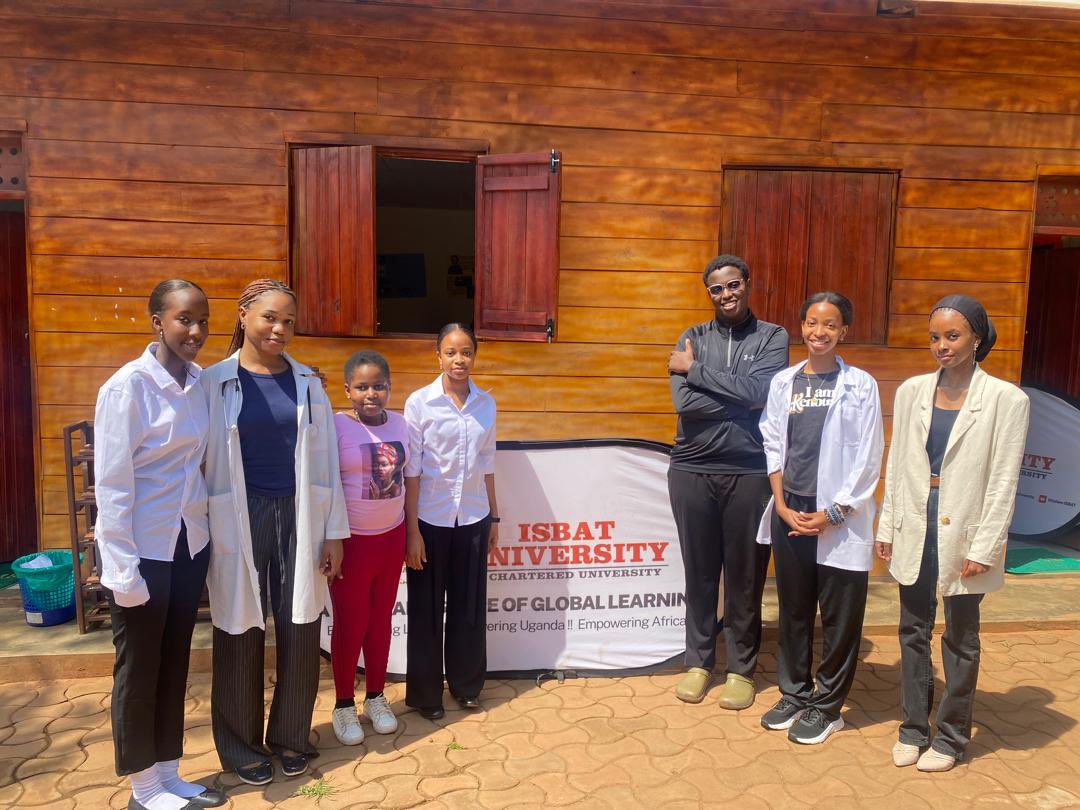 isbatkampala's tweet image. Today we empowered brilliant young minds with hands-on career guidance and practical experiences. It was an insightful session, filled with vibrant youth eager to explore their future pathways. 
#CareerGuidance #FutureLeaders #StudentEmpowerment #CareerExperience