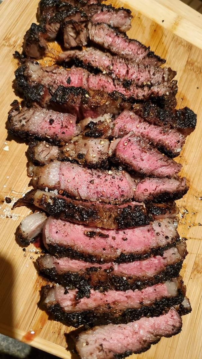 Hong kong has the highest red meat consumption in the world at 1.5 lbs per person per day AND the longest average lifespan at 85 years.

Don't buy the plant based or blue zones BS.

Red meat is a longevity superfood.