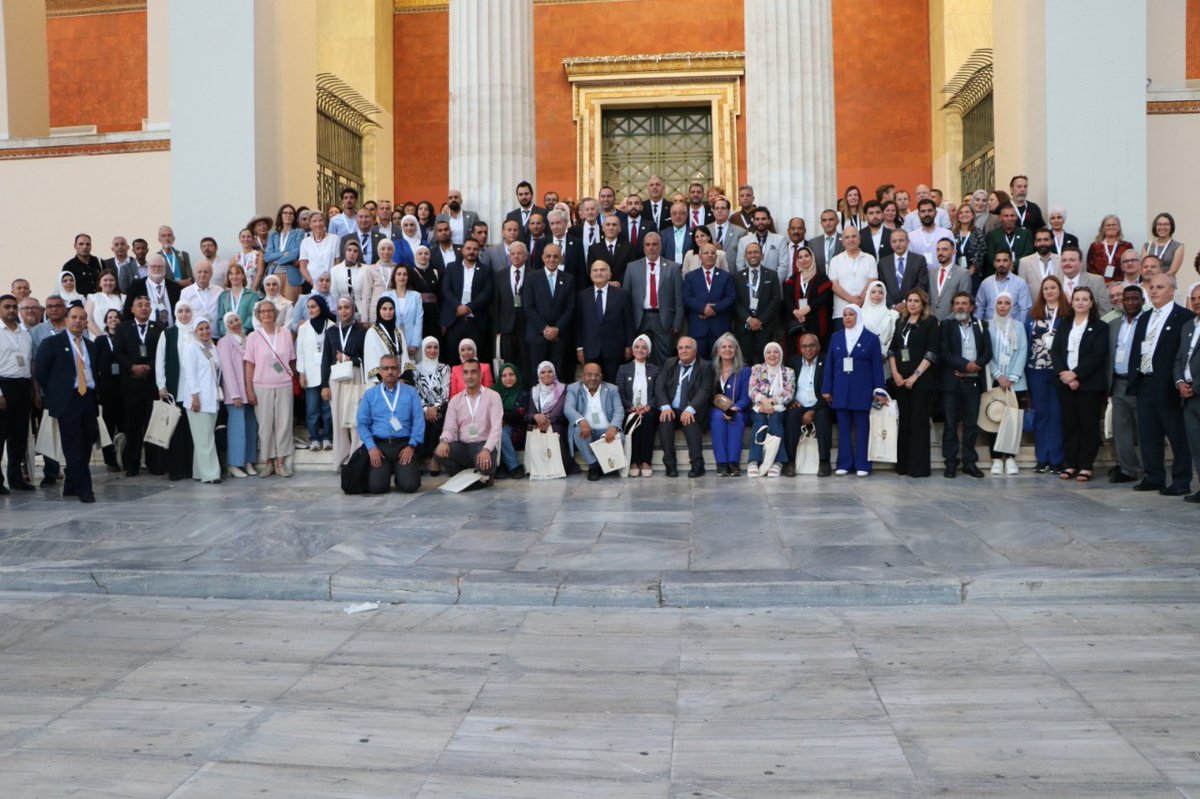 الأمير الحسن بن طلال يرعى افتتاح فعاليات المؤتمر الدولي لتاريخ وآثار الأردن السادس عشر.
تفاصيل الخبر في الرابط التالي
facebook.com/share/p/1GsjAr…