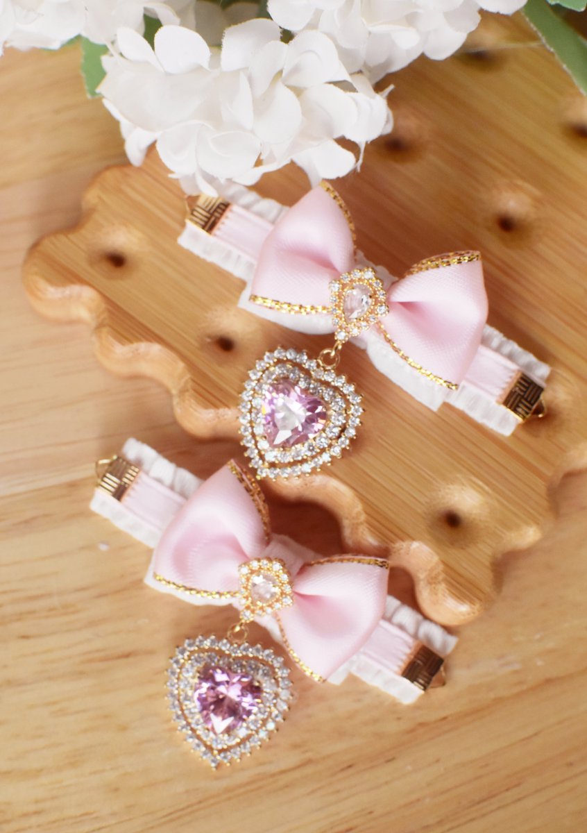 소량 제작한 보석 초커