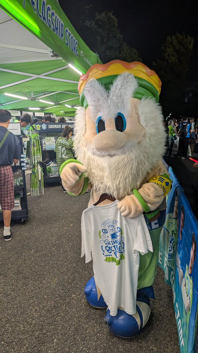 frontale_jp's tweet photo. さぁ、今シーズン最後(になるかも❓️)のアウェイ遠征(近征❓️w)で初の平塚へ😃
ACLEへの復帰のためにも、何がなんでも最低でもリーグ戦2位でフィニッシュしないとなので、絶対に負けられない #神奈川ダービー ❗
残りの8戦、諦めずにmind-1で‼️
#フロサポ 
#frontale
#川崎フロンターレ https://t.co/lUV1Bmslb9