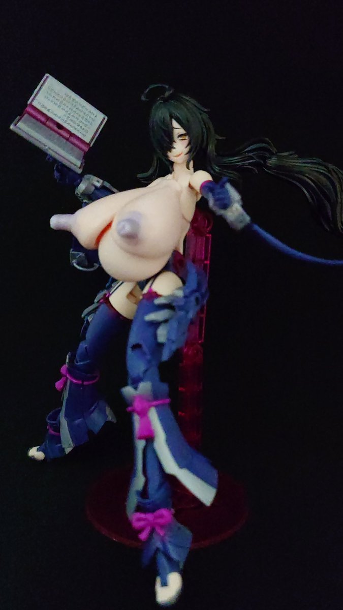 ジルスベイン@ブレスト指揮官 tweet media