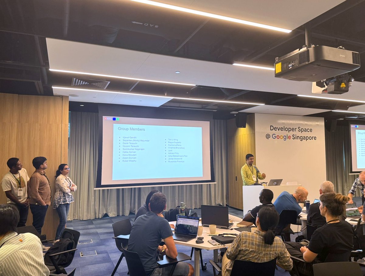 spatialthoughts's tweet image. I attended Google's #GeoForGood25 Summit at Singapore. This year, the major themes centered on the interoperability of #EarthEngine with Google Cloud and #AI. Read my post on key takeaways and links to summit resources spatialthoughts.com/2025/09/21/geo…