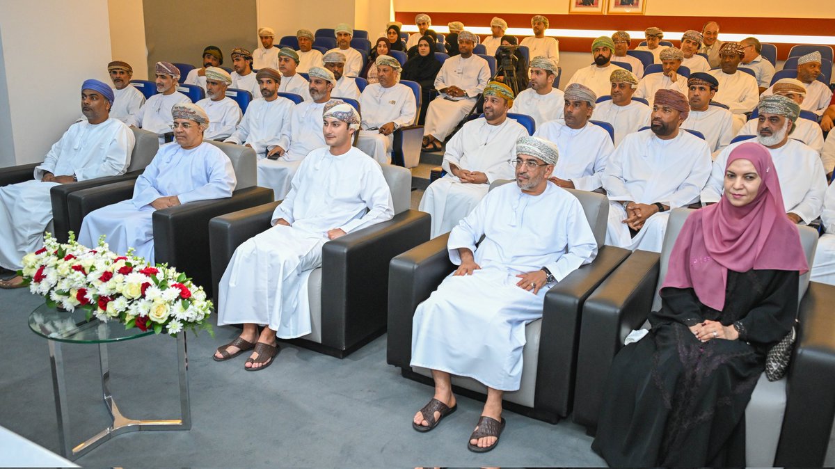 OmanOlympics's tweet image. 📸| أقامت #اللجنة_الأولمبية_العمانية مساء اليوم حفل توقيع اتفاقيات المنح الأولمبية لـ 10 رياضيين عُمانيين، وذلك في إطار الإعداد والتحضير للمشاركة في دورة الألعاب الأولمبية الصيفية الـ34 المقررة إقامتها في مدينة #لوس_أنجلوس الأمريكية عام 2028م.

▫️التفاصيل:
ooc.om/?p=7473