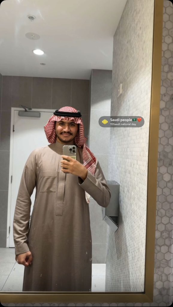 ALwaleed tweet media