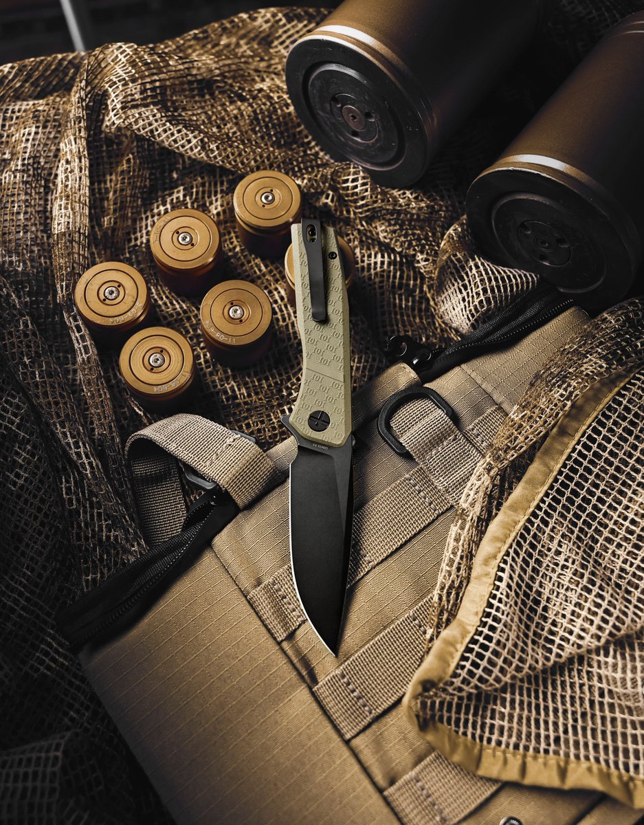 bladebroglobal's tweet photo. ⚡ Scout I20532 — 3.62" D2 blade, black titanium finish, built to carry anywhere. Compact. Tough. Always ready.
#bladebro #edccommunity #pocketknife #foldingknife #edcgear #everydaycarry #gearcollection #outdooradventures #moderncarry https://t.co/zMkphgIkdF