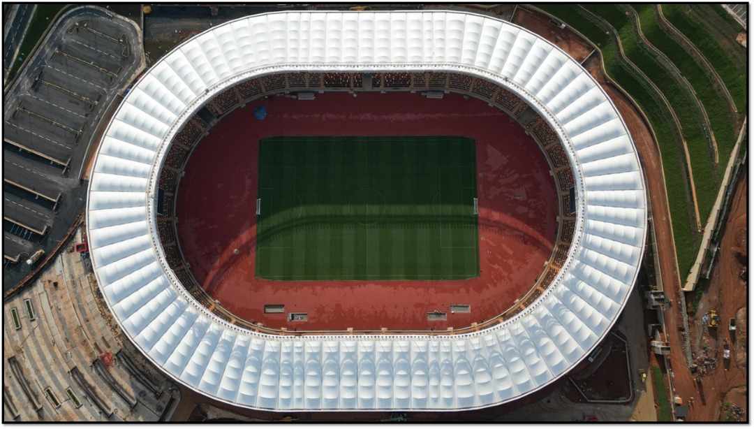 Training pitch. Indoor Arena. Swimming pool. Parking lots. This will be a peaceful, panoramic sports cathedral.