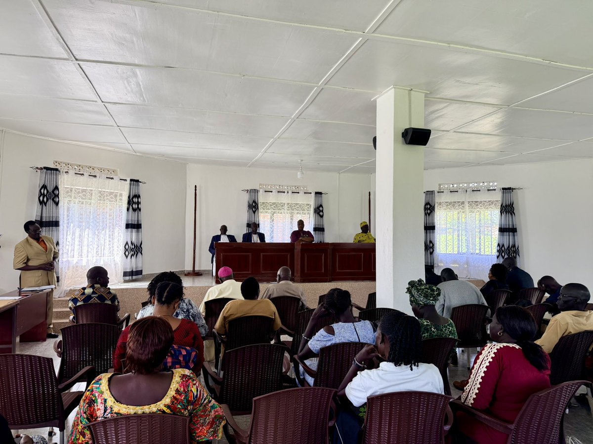Day 2 of the survivors’ exchange visit organised by <a href="/refugeelawproj/">Refugee Law Project</a> took us to <a href="/kerkwaroacholi/">Ker Kwaro Acholi</a>, where we are meeting the Paramount Chief of Acholi, &amp; Rtd Bishops Onono Onweng &amp; Baptist Odama among others. A powerful conversation with deep insights/reflections on achieving peace.