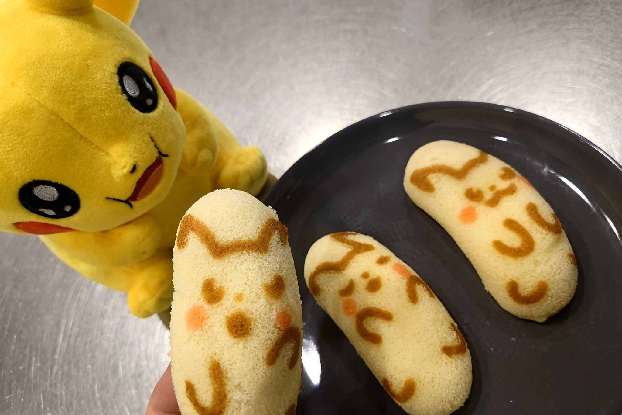 ピカチュウ　ちっちゃいカン【ネタ】 ア・・・ぅん・・・꒰(՞⸝⸝´o̴̶̷ ⌑ o̴̶̷