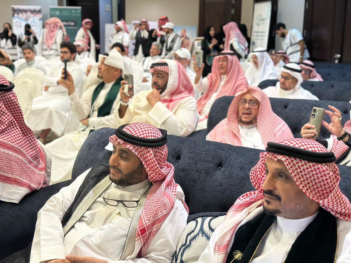 📸 

مقتطفات من حفل #اليوم_الوطني_السعودي_٩٥ في مركز حي النهضة النموذجي التابع لجمعية مراكز الاحياء فرع جدة و بالتعاون مع شركاء النجاح. 

نتقدم بجزيل الشكر والعرفان لجميع المشاركين والحاضرين . 

#جدة 
#أحياؤنا
