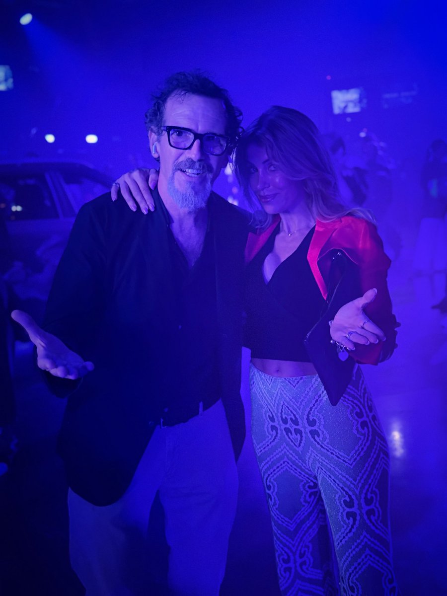 E alla Super Hybrid Night non poteva mancare il grande @lanzonigermano !! <a href="/omodajaecoo/">Omoda Jaecoo Hải Phòng</a>.italia #motorinrosa #tizianafait #faitstyle #faitpower #teneteimotoriaccesi