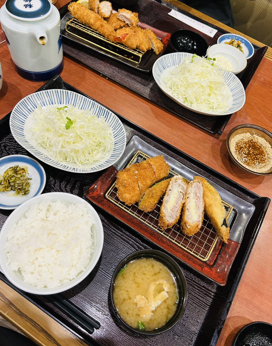 夕方からスパリゾートへ♨️🧖‍♀️
その後、「濱かつ」で食べてきたけど
白米🍚がとっても美味しくておかわりしちゃった😋