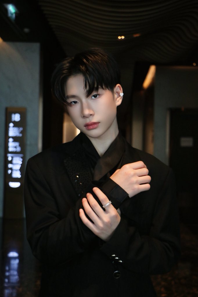 Tia51.Official (@tia51_official) on Twitter photo “PATTO” Y Entertain Awards 2025
TIA51 X Y ENTERTAIN2025
#YentertainAwards2025xTia51
#YentertainAwards2025
#pxttotatchapong <a href="/pxtto_tchp/">pxtto_tatchapong</a> “PATTO” Y Entertain Awards 2025
TIA51 X Y ENTERTAIN2025
#YentertainAwards2025xTia51
#YentertainAwards2025
#pxttotatchapong <a href="/pxtto_tchp/">pxtto_tatchapong</a>