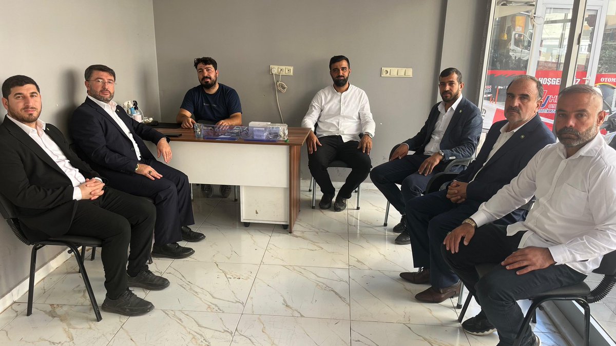 📍 Sarıçam

İlçe Başkanımız Sn. Ömer Erkuş ile birlikte FRT Motor'un sahipleri Sn. Fırat Oruç ve Sn. Nurullah Sarıçiçek’i iş yerlerinde ziyaret ettik.

Hem sektörleri hem de ekonominin mevcut durumu üzerine hasbihal ettik. 

Rabbim işlerine bereket ihsan eylesin.
#HüdaPar #Adana