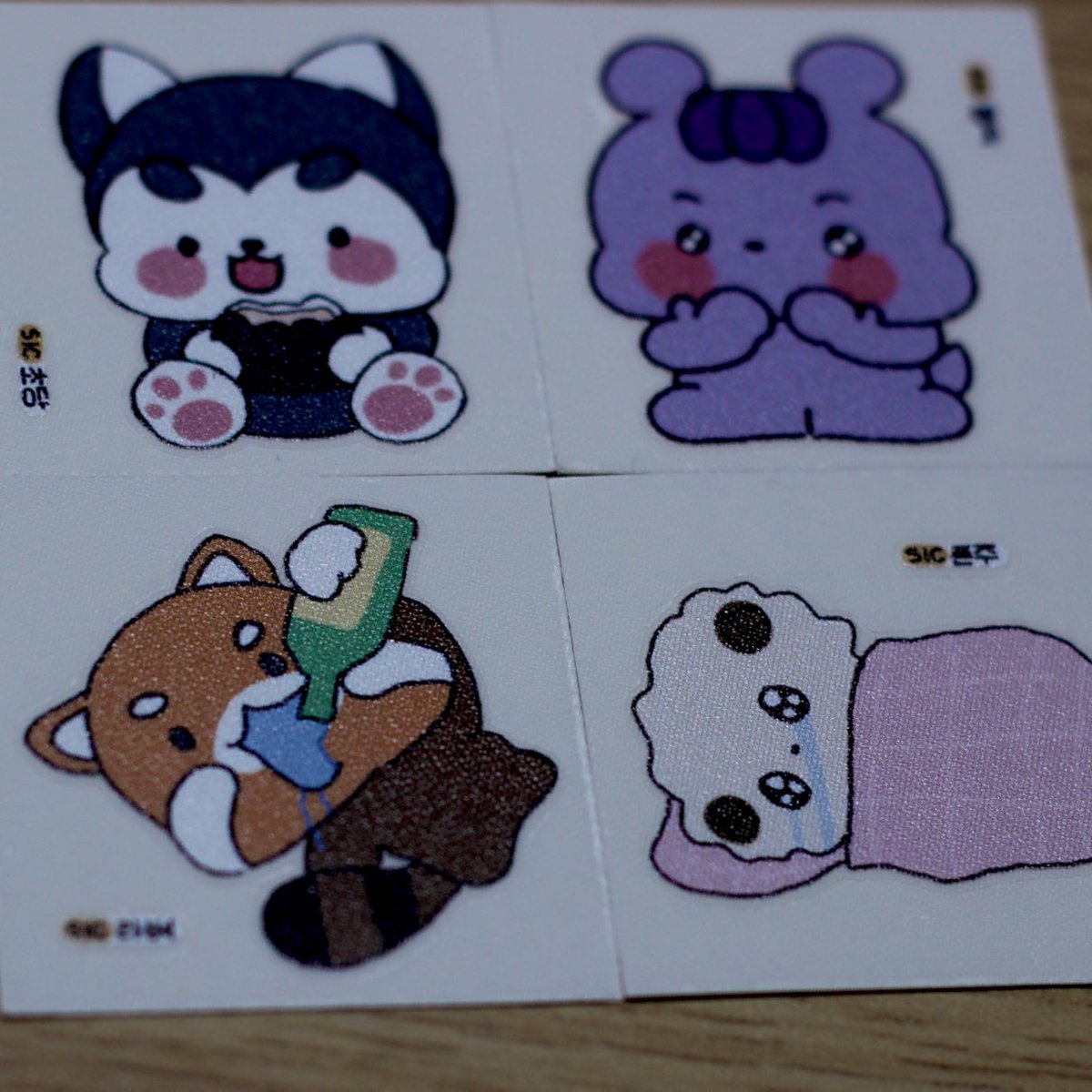 [RT이벤투]

한두분만 뽑을게욥
개쪼끄만 띠부띠부씰💕
6개 다 드려요 횐이계정만 가능💚

9월 마지막날 추첨할게요!
우편으로 보냅니다☺️잃어버리면 지요탓 아님 히히