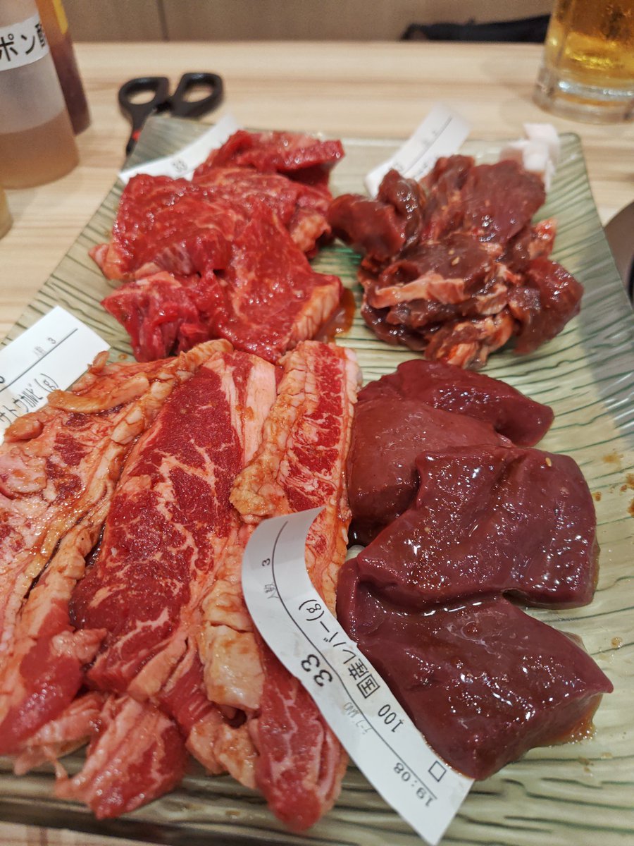 特に何かを成し遂げた訳じゃないけど食べる焼肉美味しい！！！