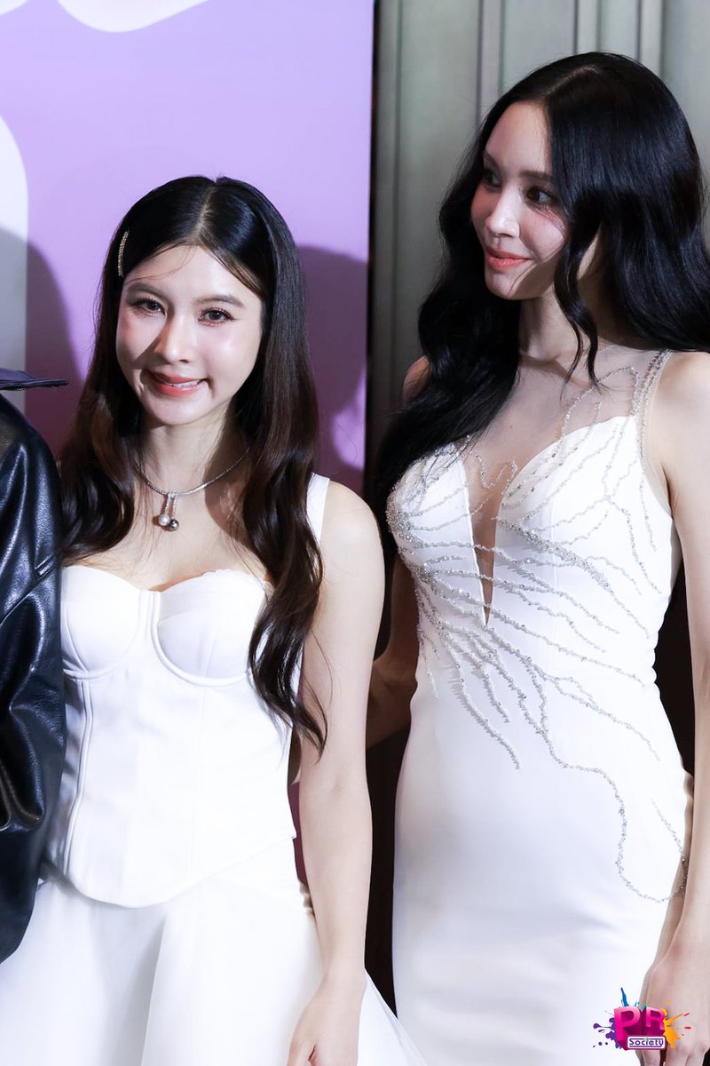 เหล่าสาวๆ จากบ้าน wabisabi มาเดินพรมที่งาน #YentertainAwards2025 

Y AWARDS 2025 X WABISABI
#YEntertainAwards2025xJisuLife 
#jarajennie #pimjipineare